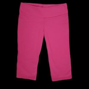 ✨️17✨️𝅺The Girls Apparel Capri (Barbie pink), XL